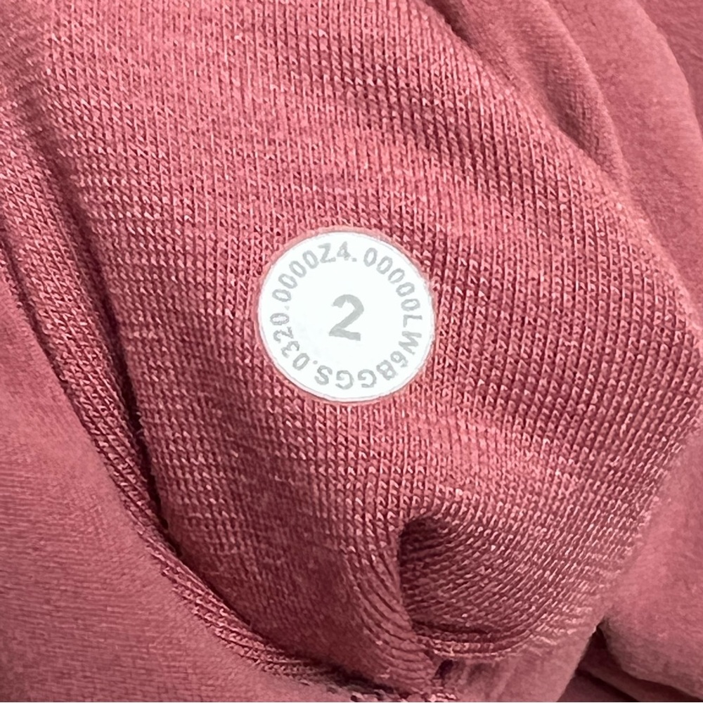 Lululemon Align Leggings High-Rise Crop Size 2 - Picture 5 of 6